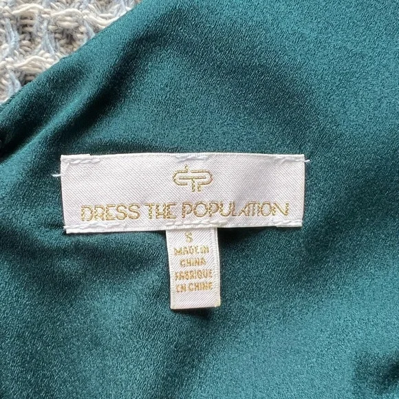 Dress The Population Jordan Gown - Picture 4 of 7